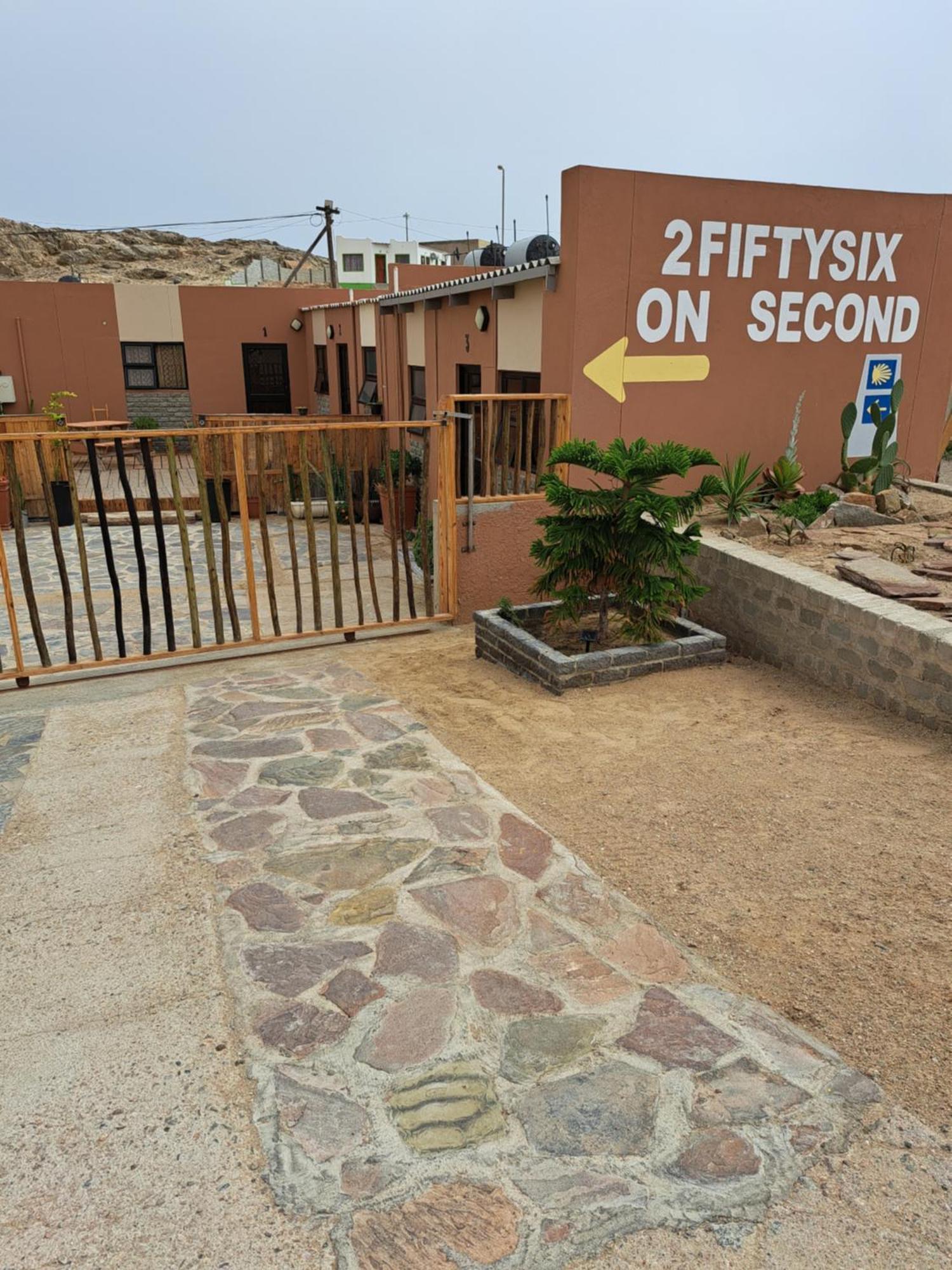 Lüderitz2Fiftysix On Secondアパートメント エクステリア 写真